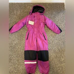 Oakiwear Fuchsia Snowsuit with Black Details